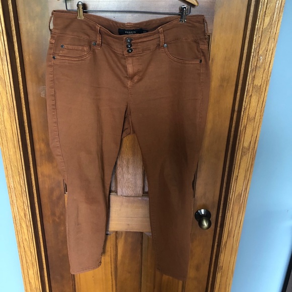 torrid Denim - (18S) Torrid High Waisted Jeans torrid Denim - (18S) Torrid High Waisted Jeans